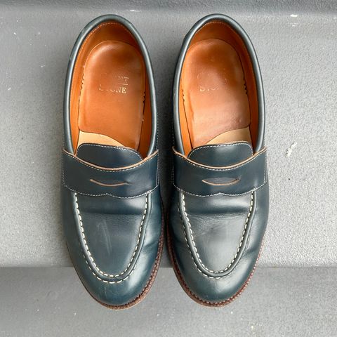 Grant Stone Traveler Penny in Horween Navy Chromexcel
