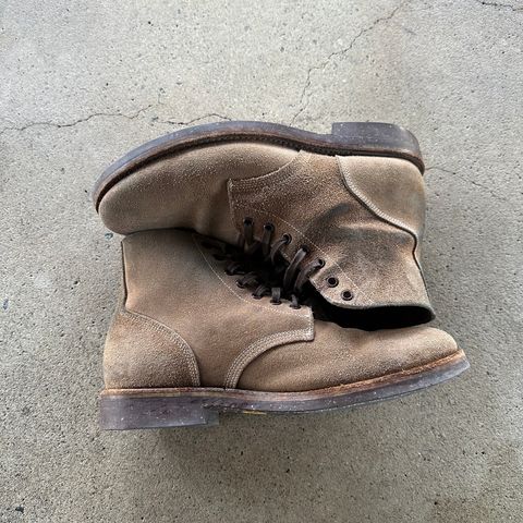 View photo of Oak Street Bootmakers Field Boot in Horween Natural Chromexcel Roughout