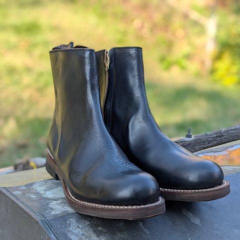 View photo of Rolling Dub Trio Casper Boot in Horween Black Chromexcel