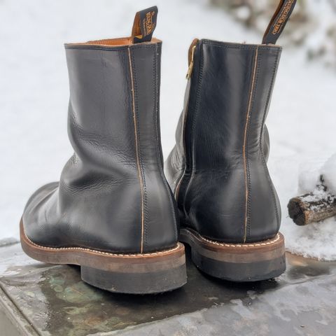 View photo of Rolling Dub Trio Casper Boot in Horween Black Chromexcel