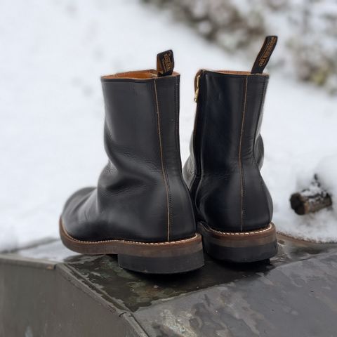 View photo of Rolling Dub Trio Casper Boot in Horween Black Chromexcel