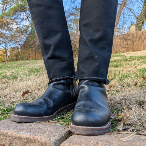 View photo of Rolling Dub Trio Casper Boot in Horween Black Chromexcel