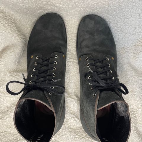 Iron Boots The Great Escape in Black Italy Waxed Bullhide Reverse