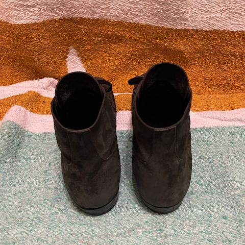 Iron Boots The Great Escape in Black Italy Waxed Bullhide Reverse