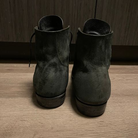Iron Boots The Great Escape in Black Italy Waxed Bullhide Reverse