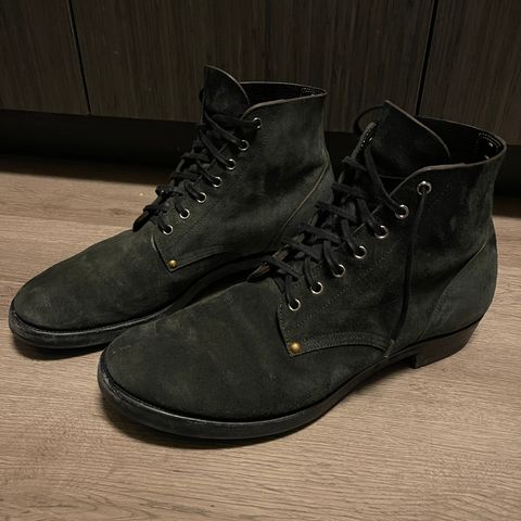 Iron Boots The Great Escape in Black Italy Waxed Bullhide Reverse
