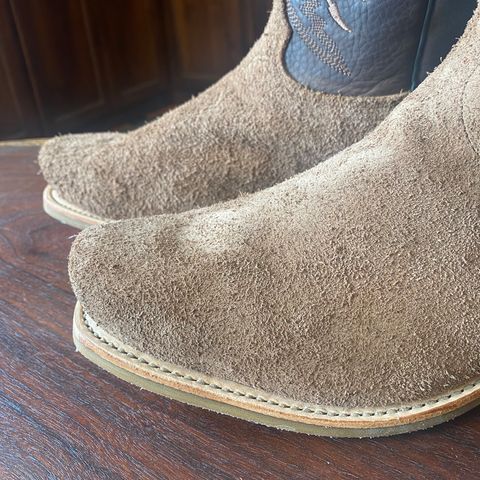 Fenoglio The Weldon in Brown Roughout Cowhide