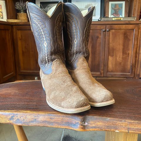 Fenoglio The Weldon in Brown Roughout Cowhide