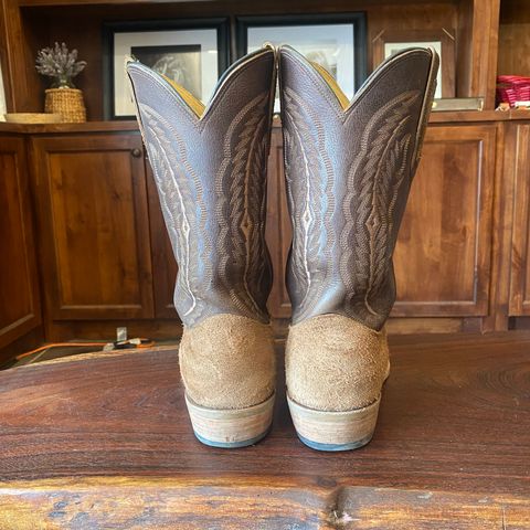 Fenoglio The Weldon in Brown Roughout Cowhide