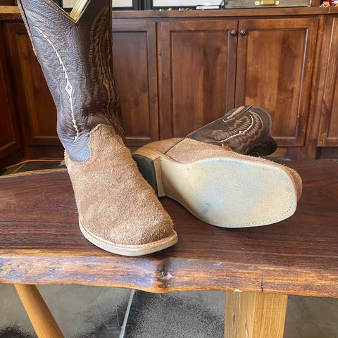 Fenoglio The Weldon in Brown Roughout Cowhide