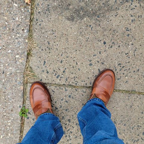 Grant Stone Traveler Penny in Horween Honey Glazed Shell Cordovan