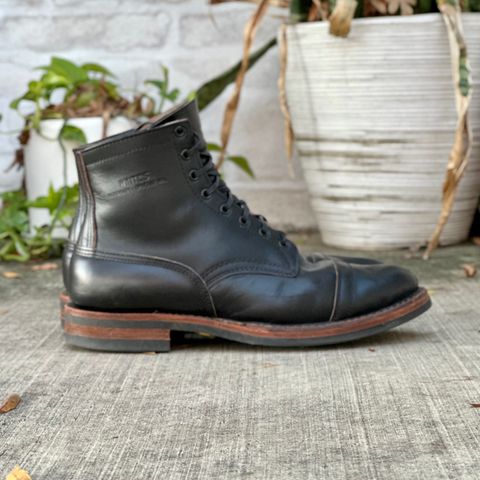 View photo of White's Bounty Hunter in Horween Black Chromexcel Horsehide