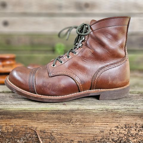 Search result thumbnail of Red Wing Iron Ranger in S.B. Foot Amber Harness