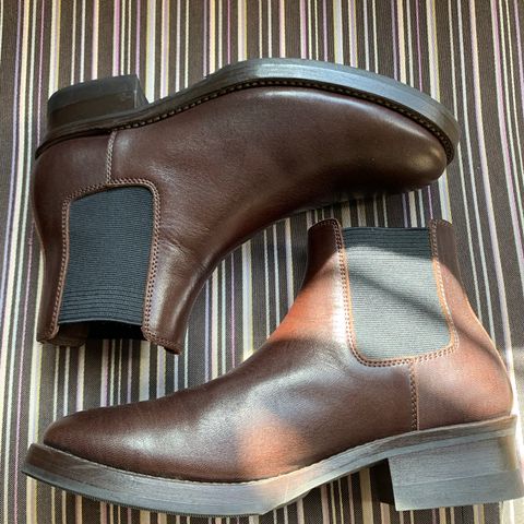 Addict Boots AB-03 Chelsea Boots in Unknown Leather