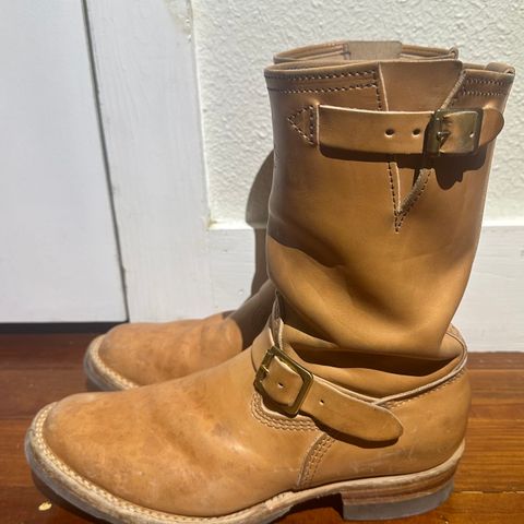 Wesco Mister Lou in Maryam Natural Horsebutt