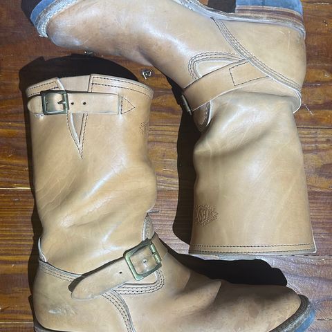 Wesco Mister Lou in Maryam Natural Horsebutt