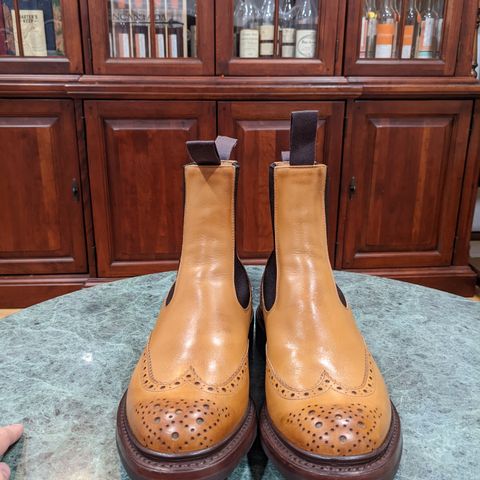 Tricker's Henry Country Dealer Boot in 1001 Burnished Calf