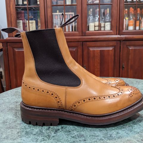 Tricker's Henry Country Dealer Boot in 1001 Burnished Calf