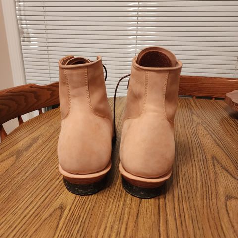 Renav Unlisted Model in Unlisted Leather