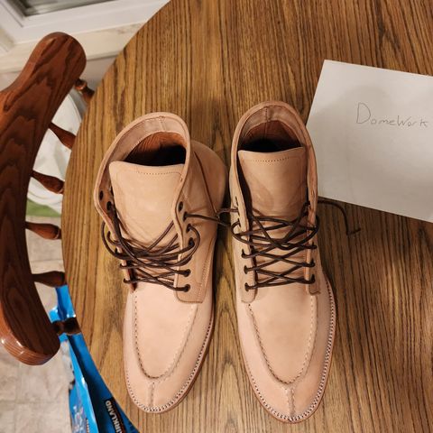 Renav Unlisted Model in Unlisted Leather