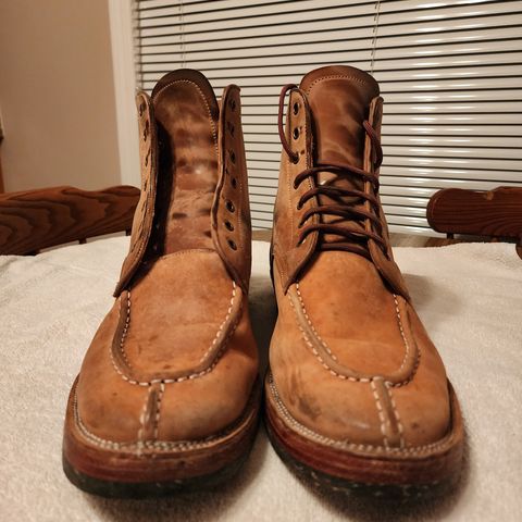 Renav Unlisted Model in Unlisted Leather