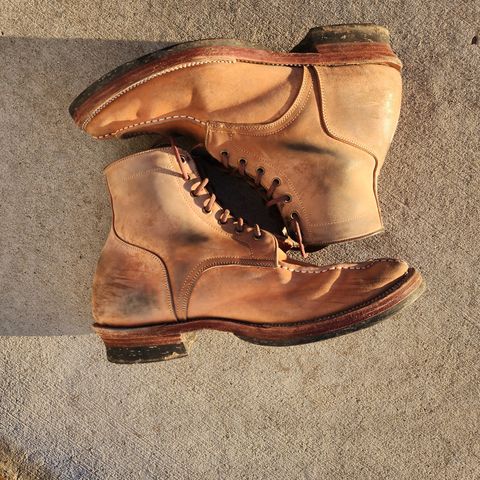 Renav Unlisted Model in Unlisted Leather