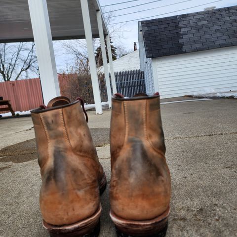 Renav Unlisted Model in Unlisted Leather