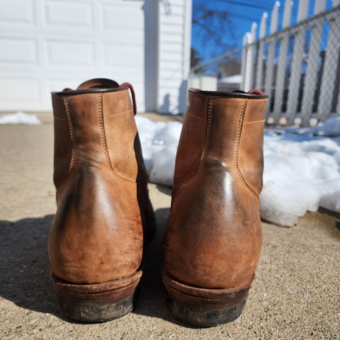 Renav Unlisted Model in Unlisted Leather
