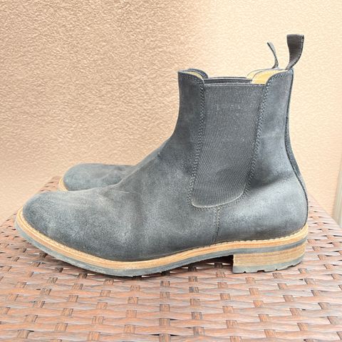 Mark Albert Chelsea Boot in C.F. Stead Black Waxy Commander Suede