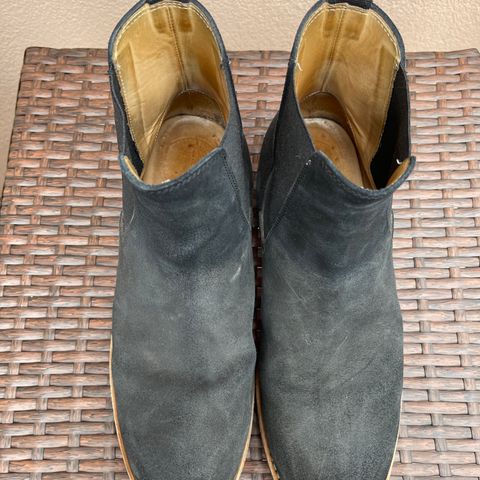 Mark Albert Chelsea Boot in C.F. Stead Black Waxy Commander Suede