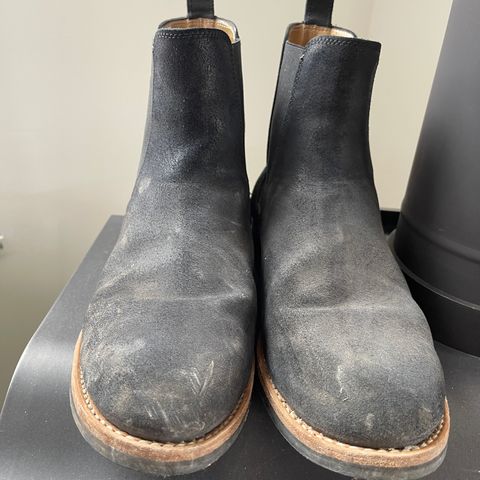 Mark Albert Chelsea Boot in C.F. Stead Black Waxy Commander Suede