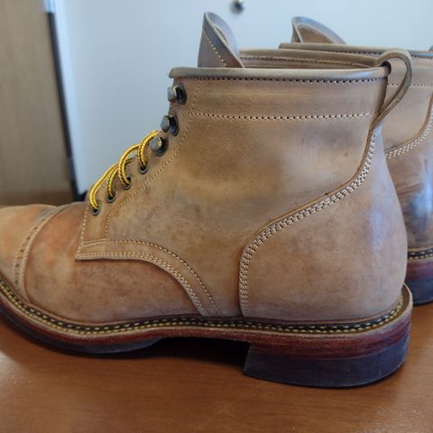 Renav ISN - 106 in Conceria Cloe Crust Shell Cordovan