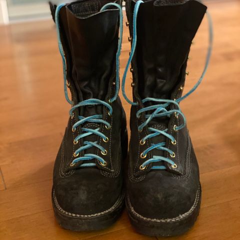 Viberg Rigger in Unknown Leather