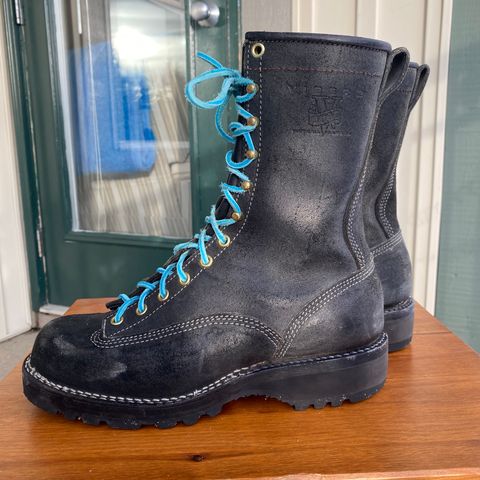 Viberg Rigger in Unknown Leather