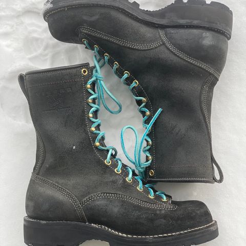 Viberg Rigger in Unknown Leather