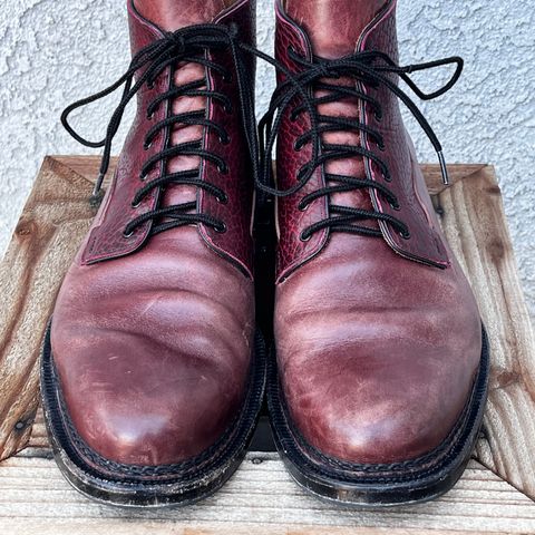 Arno Galno in Maryam Burgundy TPR Horsebutt & Law Tanning Black Cherry Big Horn Shrunken Bison