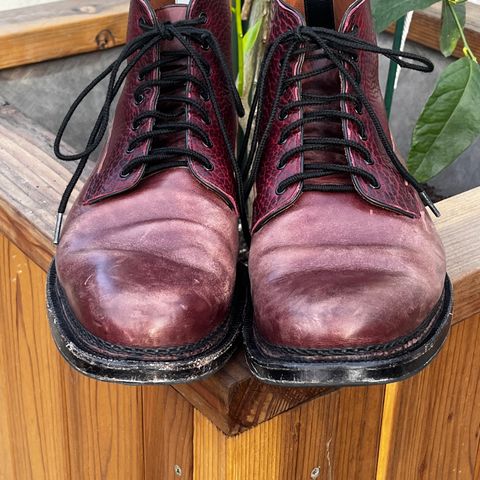 Arno Galno in Maryam Burgundy TPR Horsebutt & Law Tanning Black Cherry Big Horn Shrunken Bison