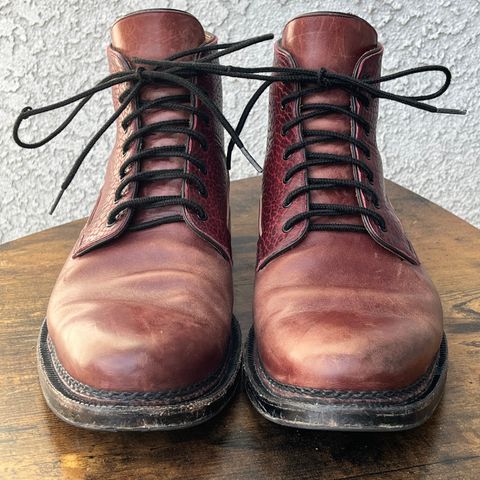 Arno Galno in Maryam Burgundy TPR Horsebutt & Law Tanning Black Cherry Big Horn Shrunken Bison