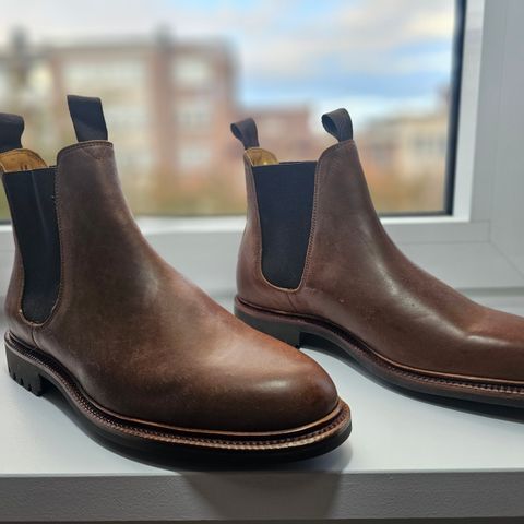 Meermin Chelsea Boot in Tobacco Waxy Shell Cordovan
