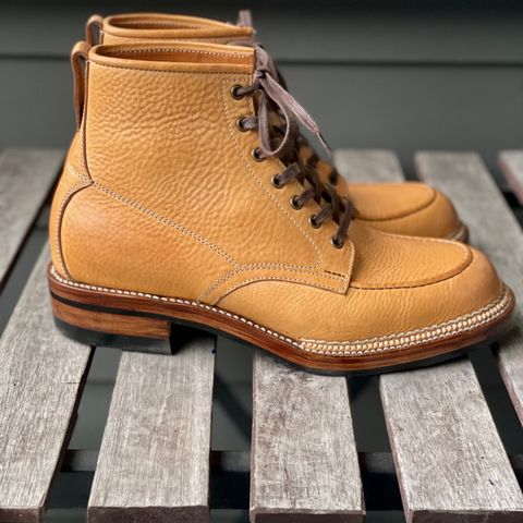 View photo of Midas Spalla Derby Boot in La Bretagna Natural Ghost