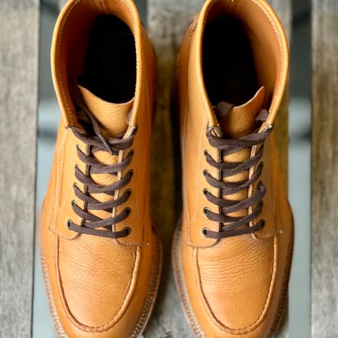 View photo of Midas Spalla Derby Boot in La Bretagna Natural Ghost