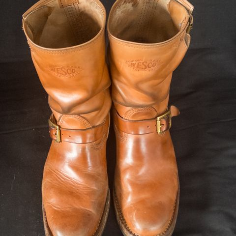 Wesco Mister Lou in Maryam Natural Horsebutt