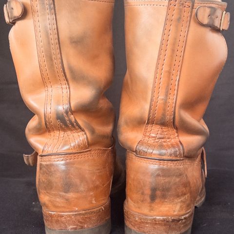 Wesco Mister Lou in Maryam Natural Horsebutt