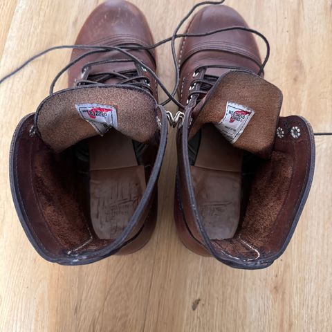 Red Wing Iron Ranger in S.B. Foot Amber Harness
