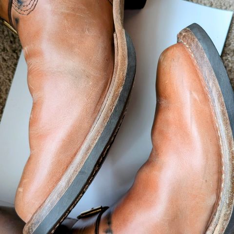 Wesco Mister Lou in Maryam Natural Horsebutt