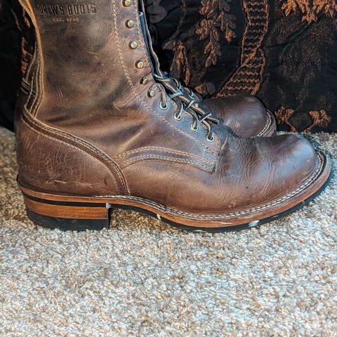 View photo of Drew's Boots 8-Inch Logger in Rowdy Smooth