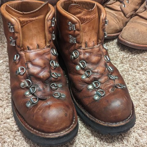 Search result thumbnail of Danner Mountain Light in Cascade Clovis Full Grain