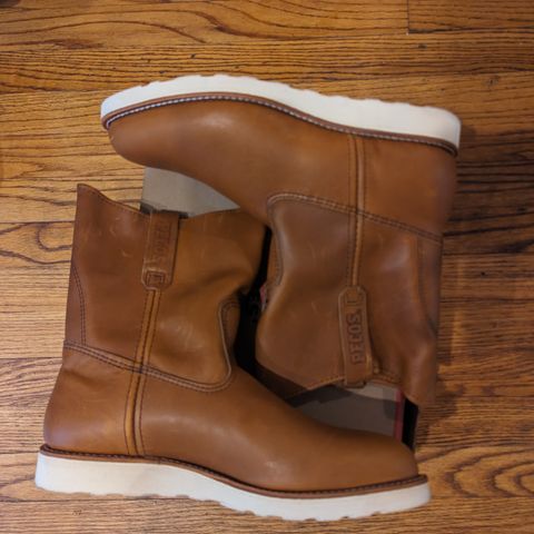 Red Wing Pecos in Unknown Leather