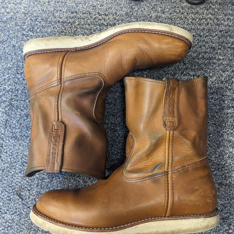 Red Wing Pecos in Unknown Leather