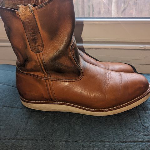 View photo of Red Wing Pecos in Unknown Leather